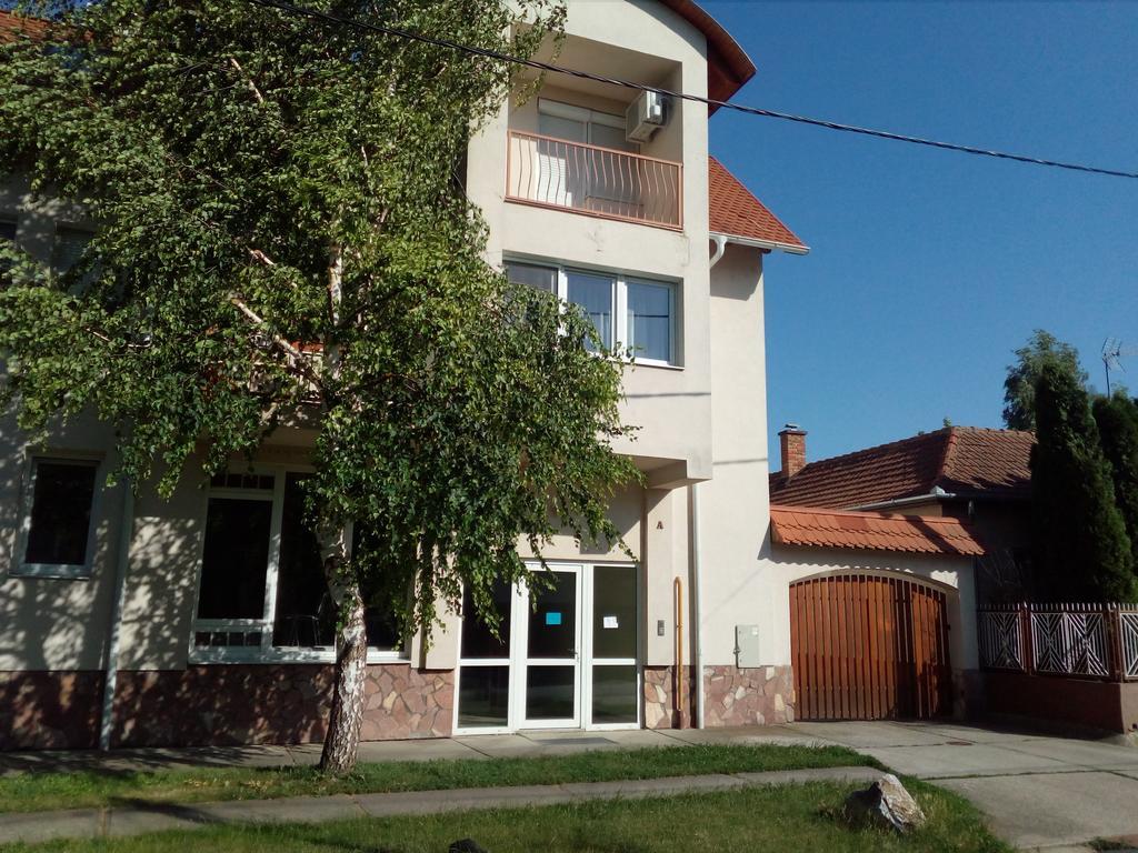 Gobe Apartman Hajdúszoboszló 외부 사진